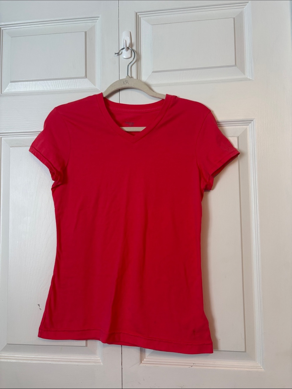 Women’s V-neck